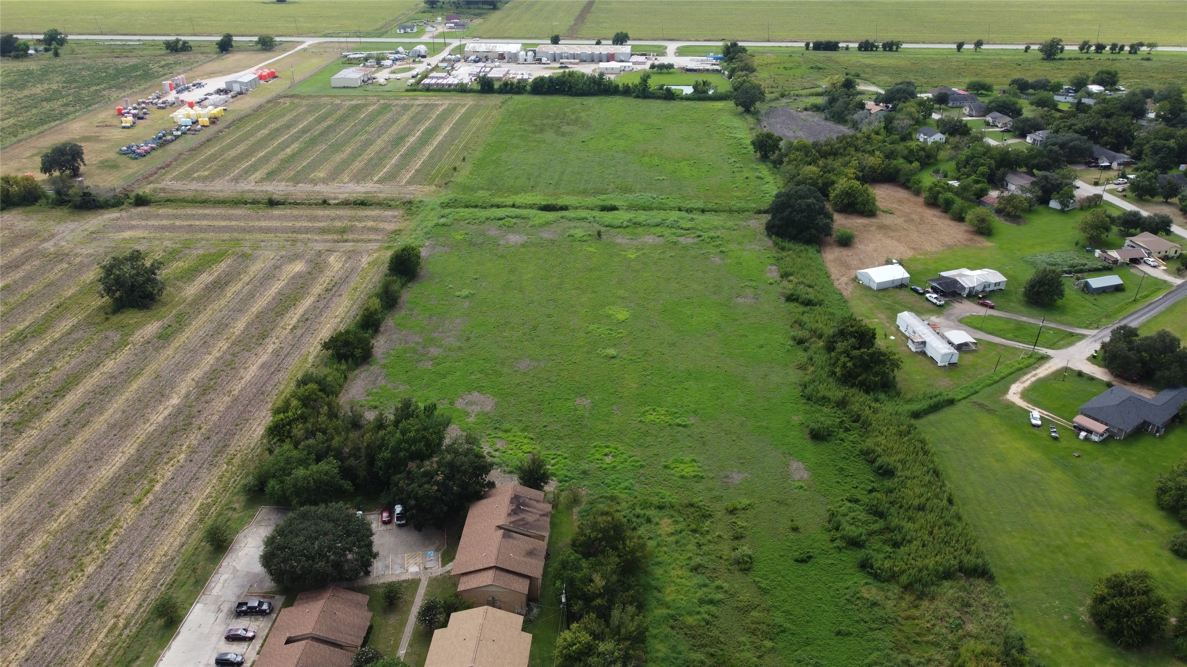 a view of a garden with a lake