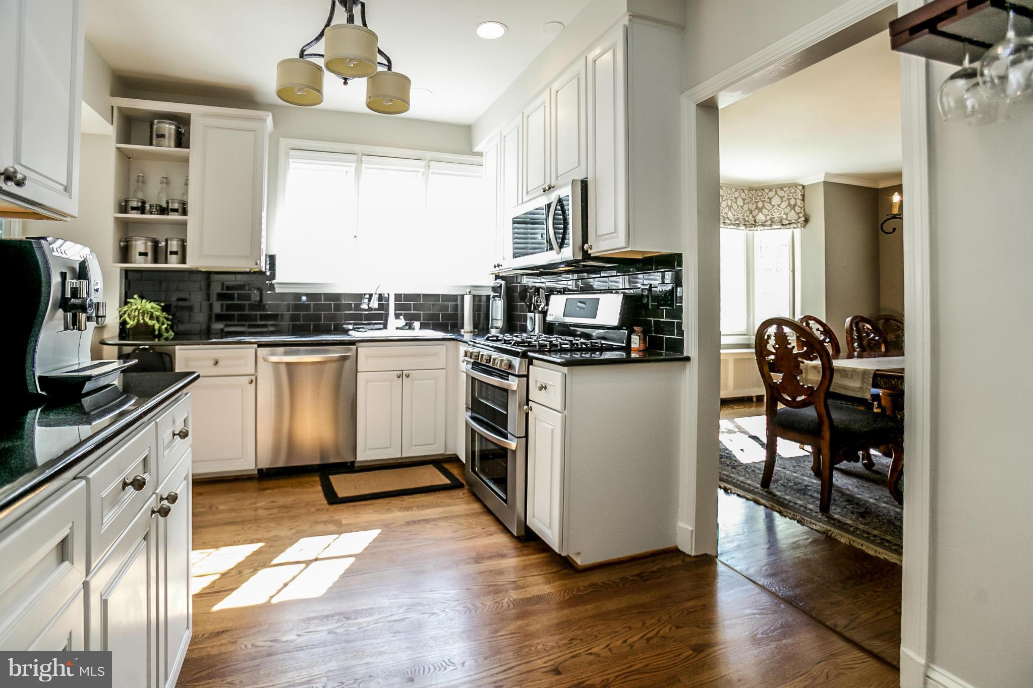 322 Tunbridge Road Baltimore, MD 21212 - Photo 12 of 30 Kitchen