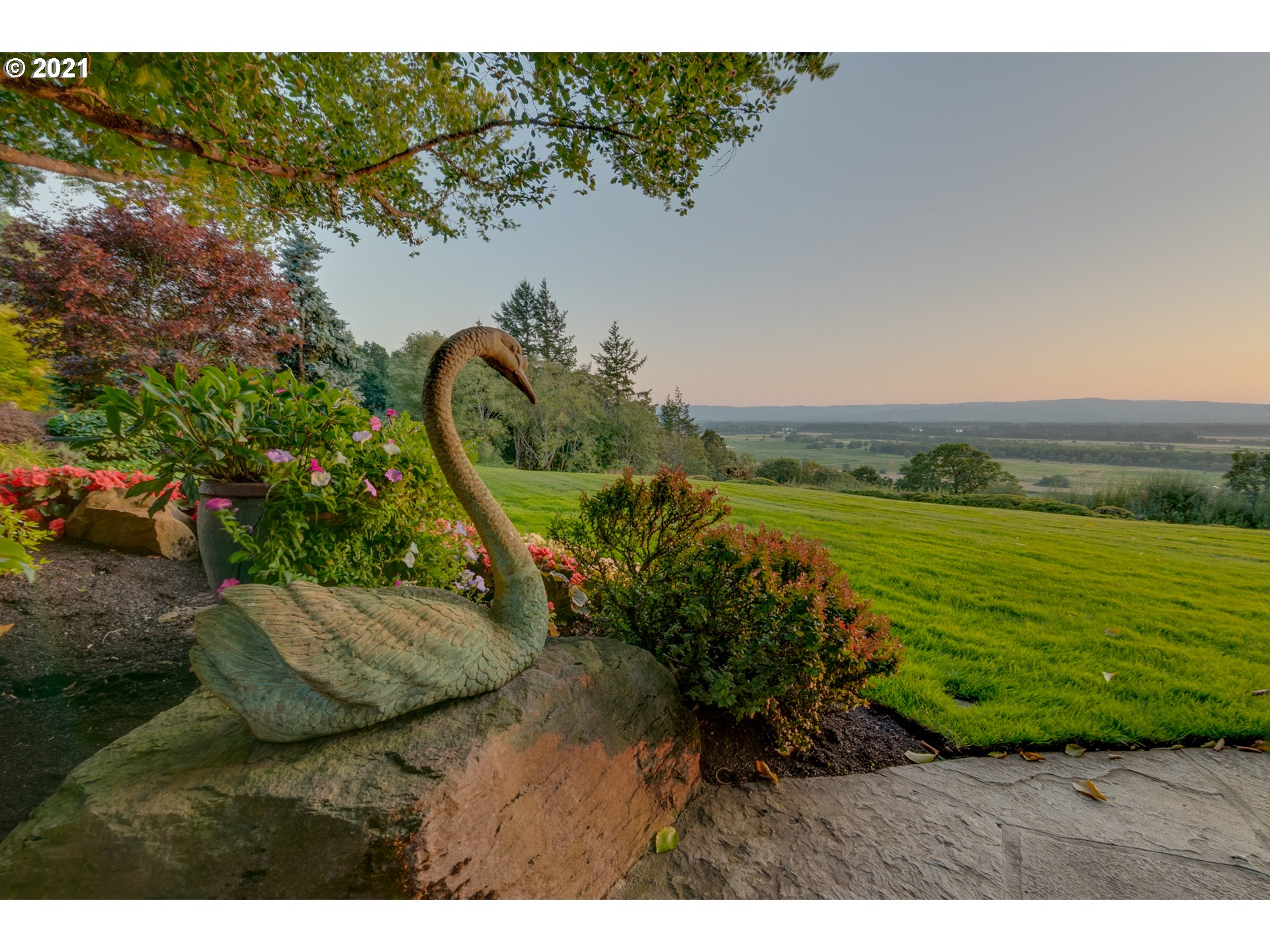 1845 South Lake River Terrace Ridgefield, WA 98642 - Photo 26 of 29 Gallery Image 26