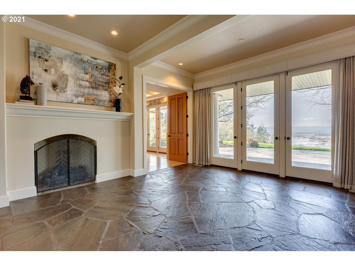 1845 South Lake River Terrace Ridgefield, WA 98642 - Photo 4 of 29 Gallery Image 4