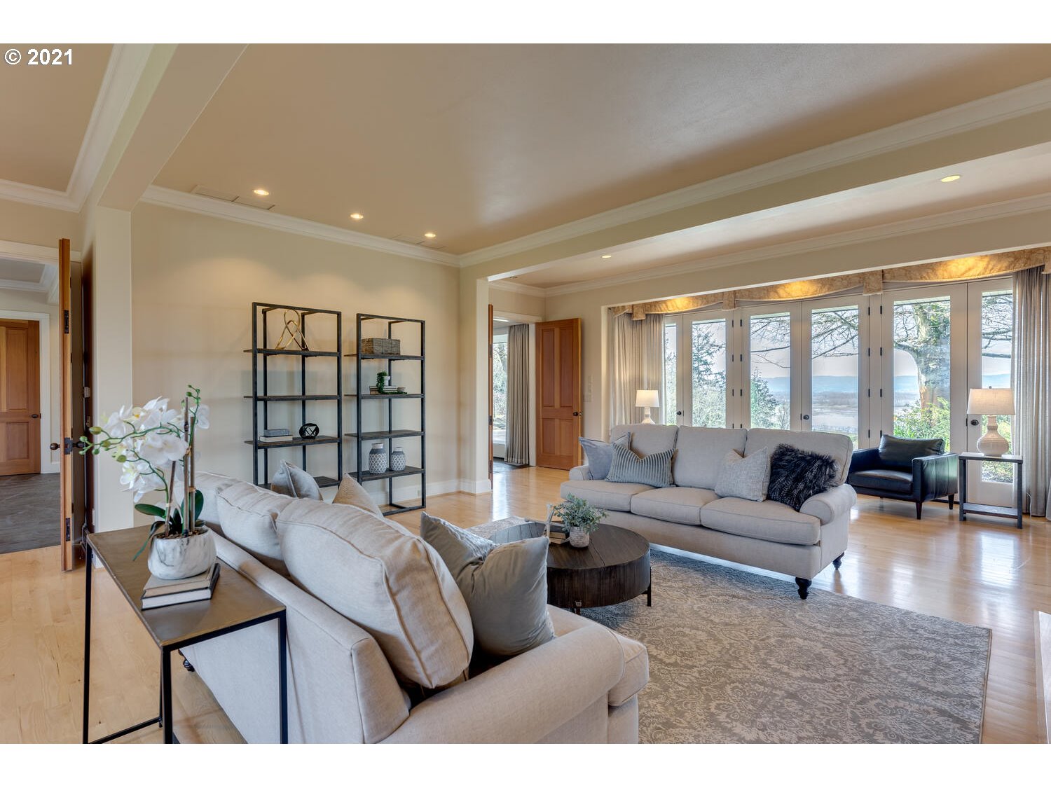 1845 South Lake River Terrace Ridgefield, WA 98642 - Photo 5 of 29 Gallery Image 5