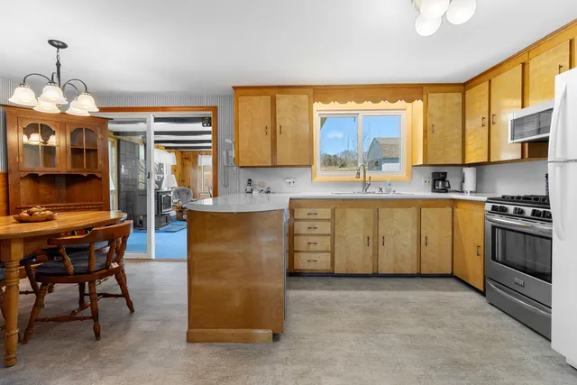 $369,000 | 38 Conary Lane, Warren, ME 04864