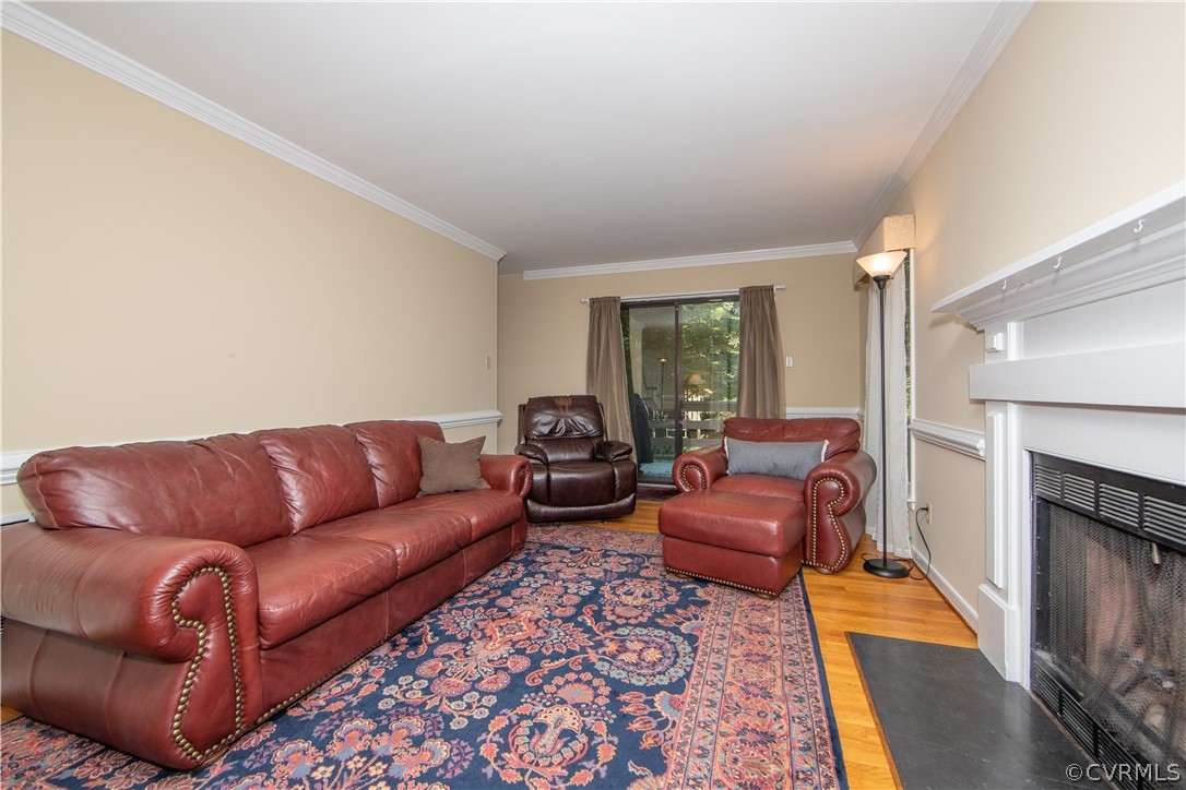 14608 Mill Spring Circle Midlothian, VA 23112 - Photo 4 of 23 Great Room with sliding doors to deck