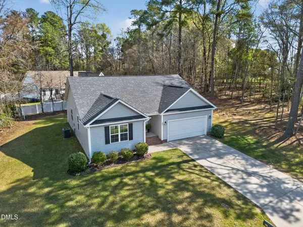 $290,000 | 401 Coleridge Drive, Dunn, NC 28334