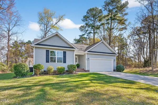 $290,000 | 401 Coleridge Drive, Dunn, NC 28334