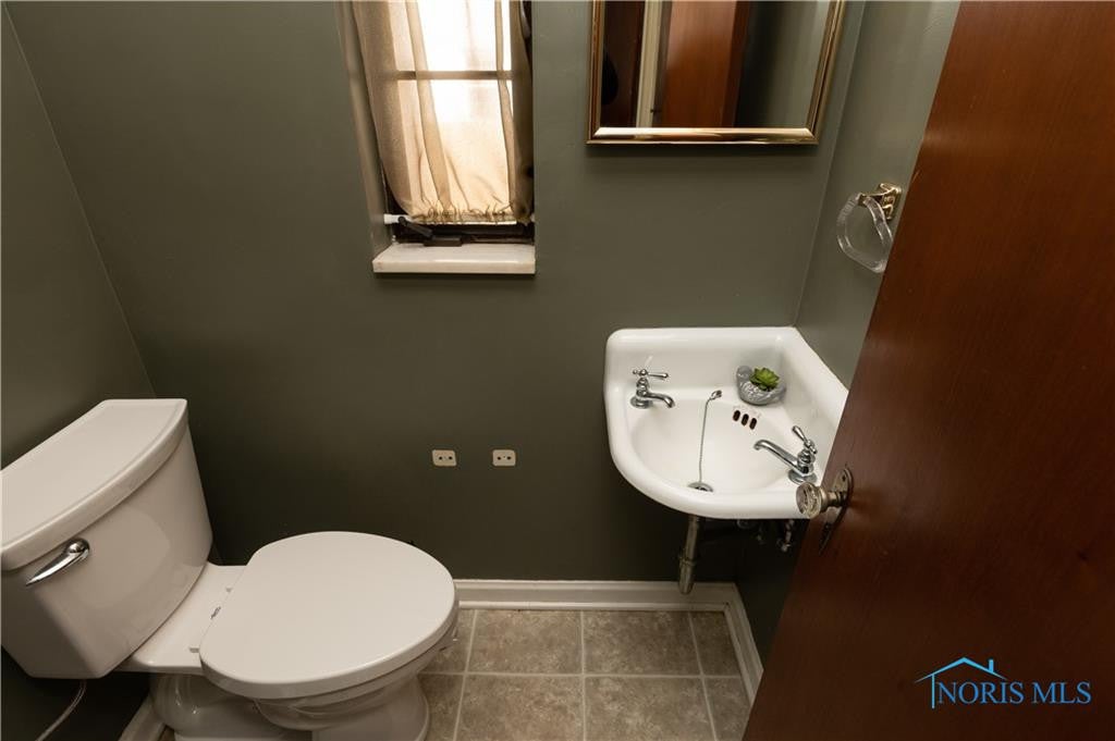 2834 Goddard Road Toledo, OH 43606 - Photo 11 of 35 Gallery Image 11
