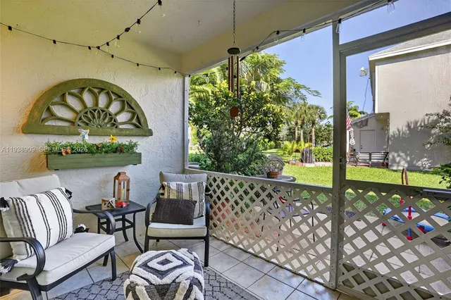 $323,000 | 8251 San Carlos Circle, Tamarac, FL 33321