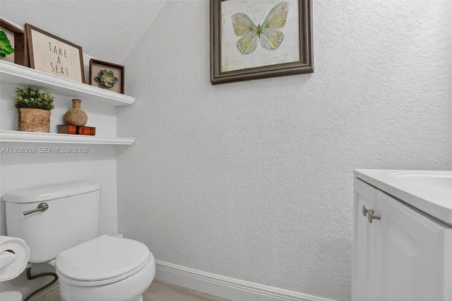 $323,000 | 8251 San Carlos Circle, Tamarac, FL 33321