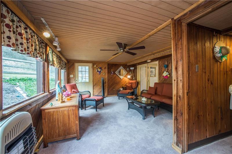 356 Logan Road Imperial, PA 15126 - Photo 14 of 25 Gallery Image 14
