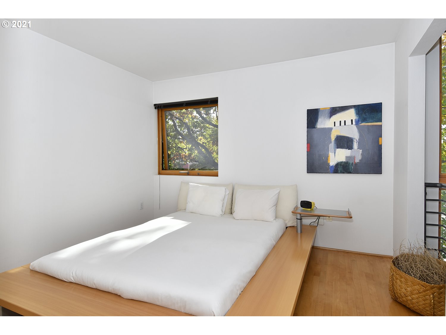 5846 Northeast Center Commons Way Portland, OR 97213 - Photo 22 of 27 Gallery Image 22