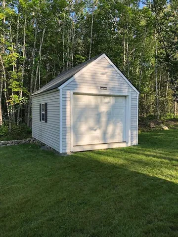 $568,500 | 202 Orchard Drive, Hermon, ME 04401