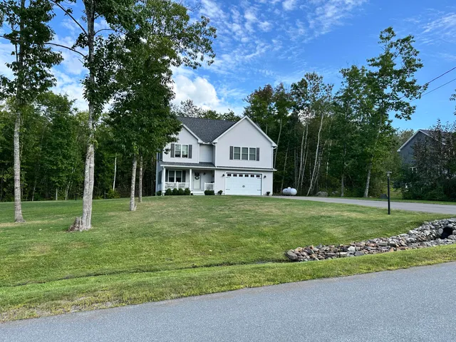$568,500 | 202 Orchard Drive, Hermon, ME 04401