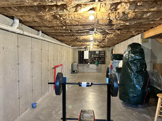 $568,500 | 202 Orchard Drive, Hermon, ME 04401