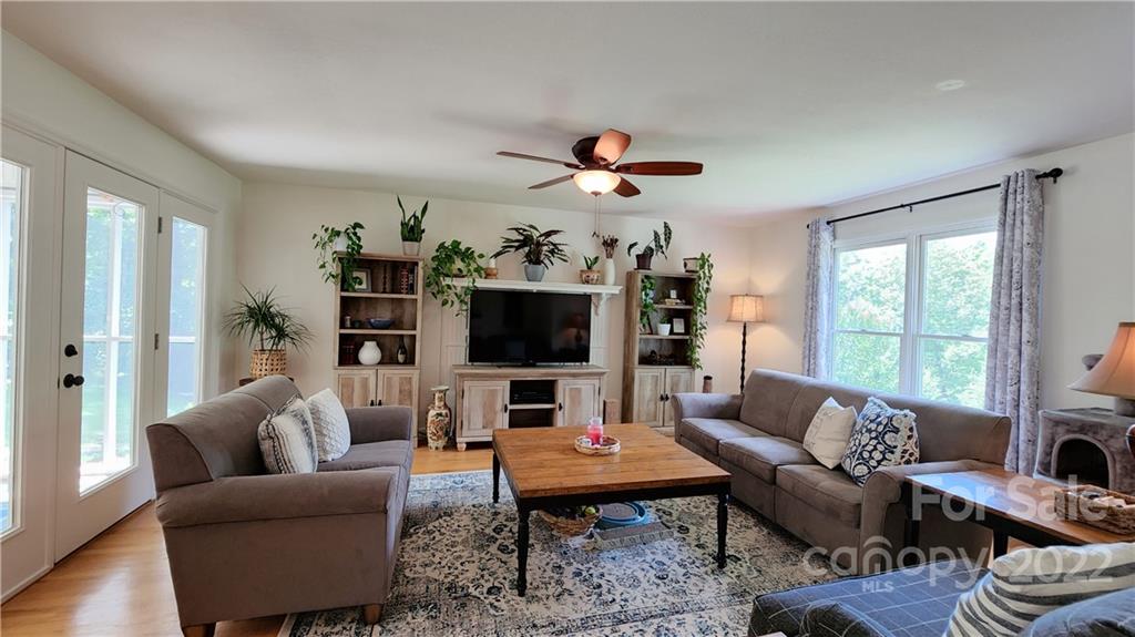 715 Moss Drive Rutherfordton, NC 28139 - Photo 8 of 48 Gallery Image 8