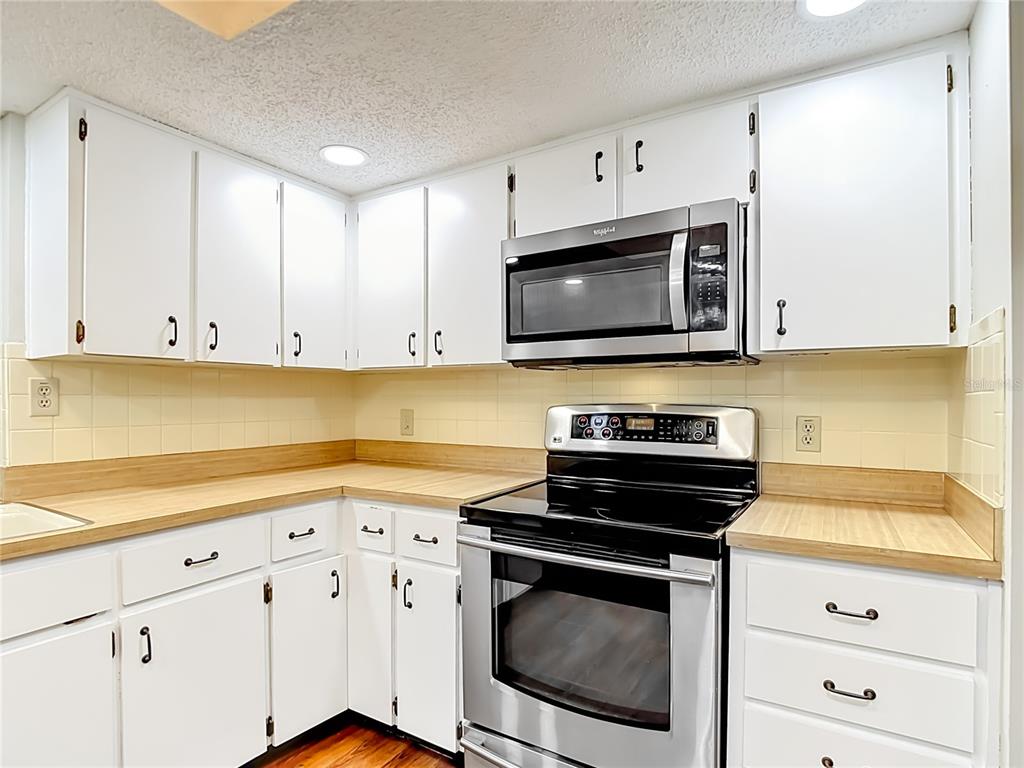 9020 Dorsey Street Spring Hill, FL 34608 - Photo 16 of 46