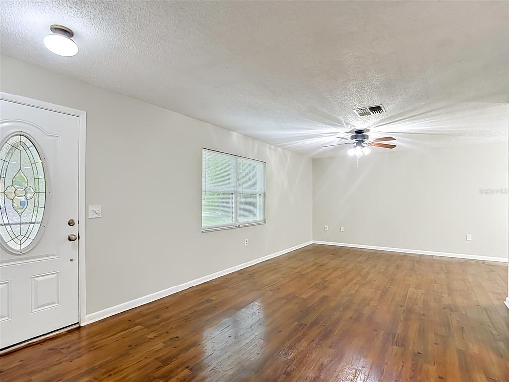 9020 Dorsey Street Spring Hill, FL 34608 - Photo 7 of 46