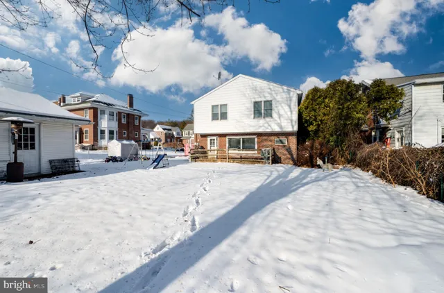 $359,900 | 9 West 35th Street, Reading, PA 19606