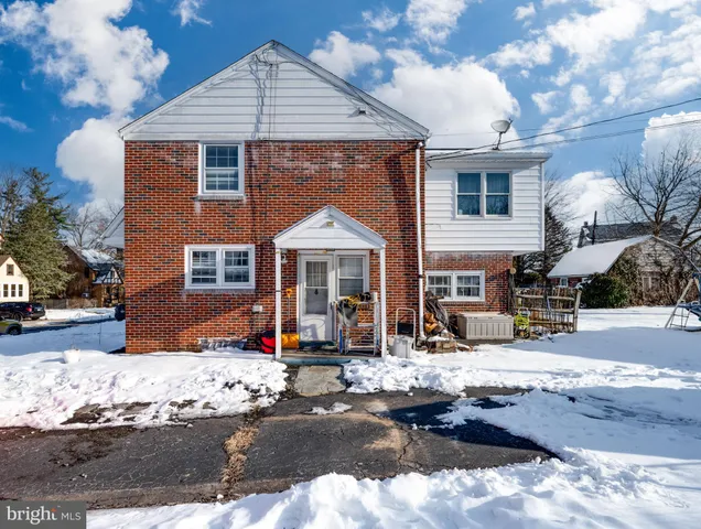 $359,900 | 9 West 35th Street, Reading, PA 19606