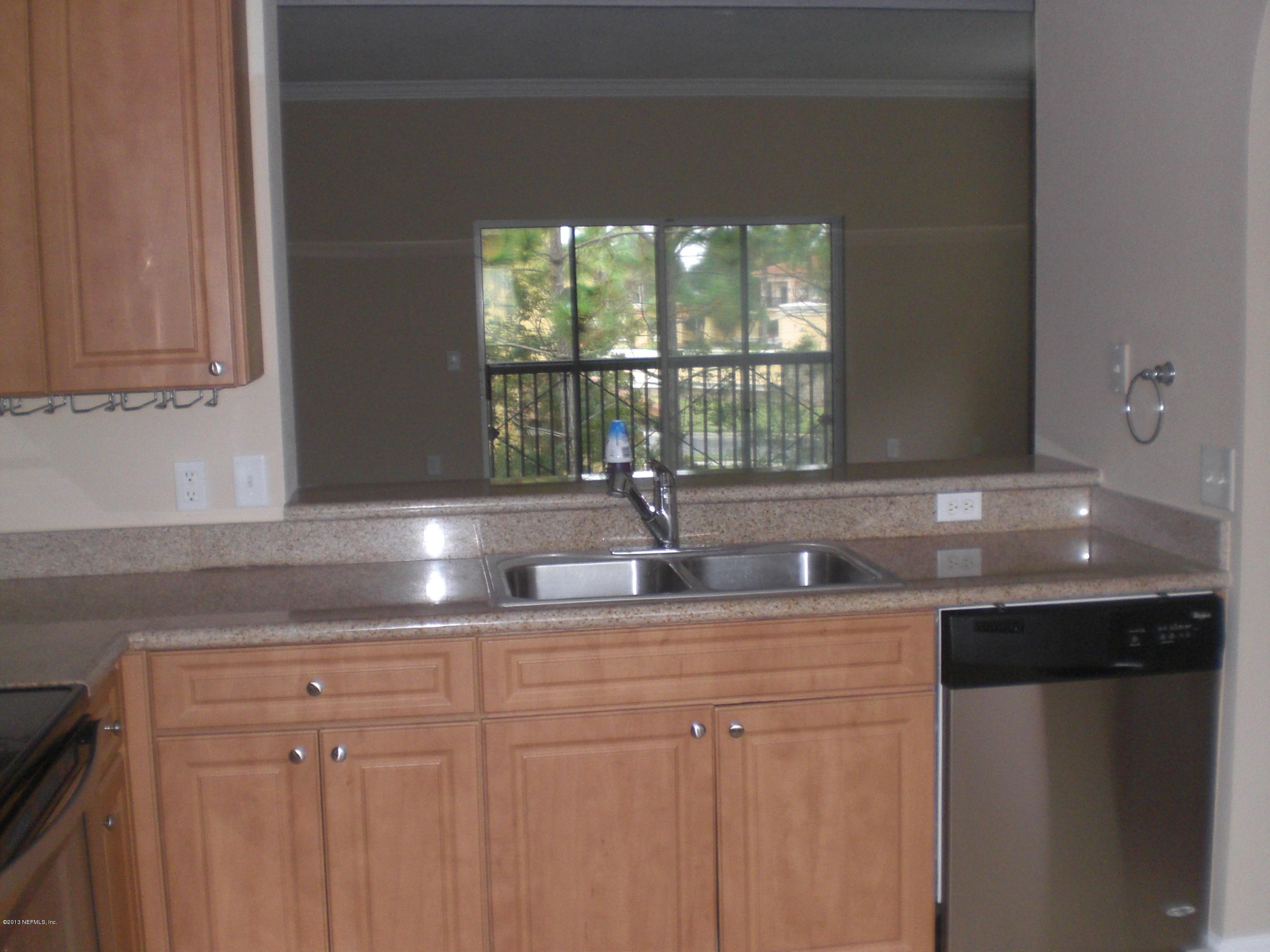 9745 Touchton Road, Unit 330 Jacksonville, FL 32246 - Photo 3 of 13 Kitchen