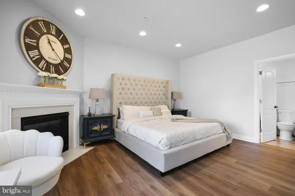 $725,000 | 9948 Veiled Dawn, Laurel, MD 20723