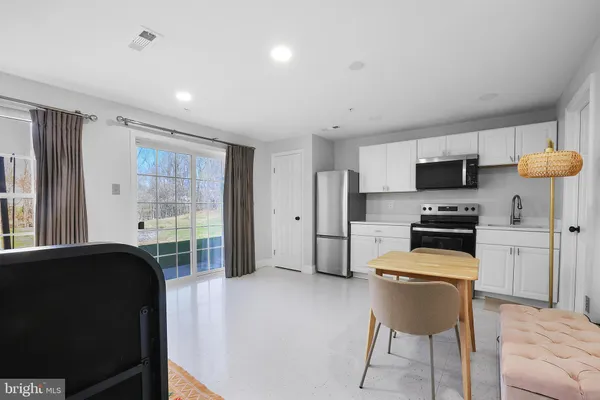 $725,000 | 9948 Veiled Dawn, Laurel, MD 20723