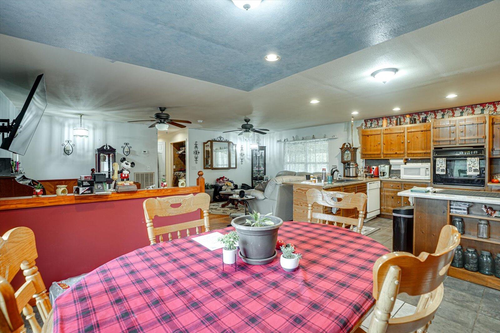 5219 Apison Road Cohutta, GA 30710 - Photo 10 of 30 10-5219 Apison Rd-10