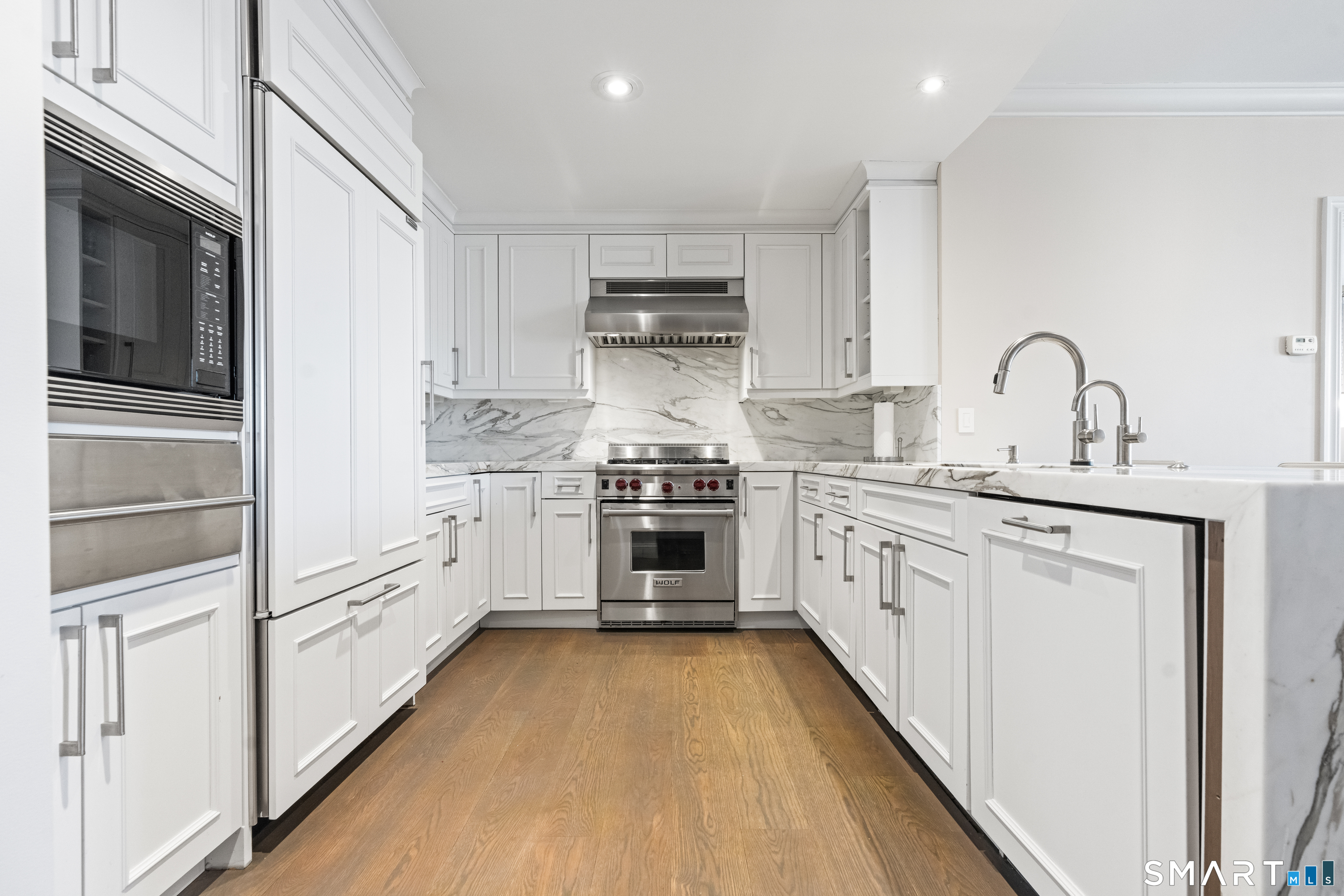 85 Memorial Road, Unit 411 West Hartford, CT 06107 - Photo 11 of 25