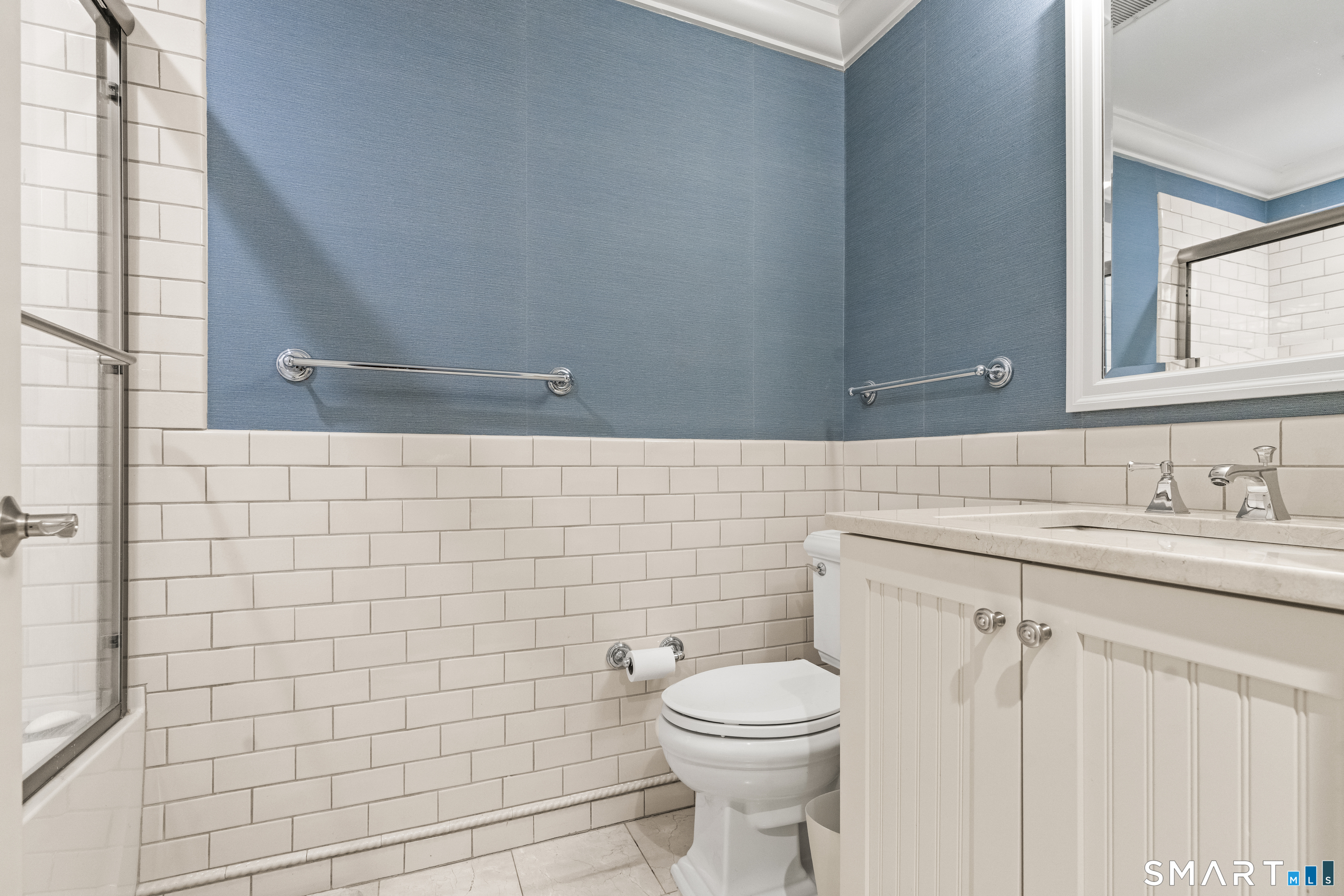 85 Memorial Road, Unit 411 West Hartford, CT 06107 - Photo 21 of 25