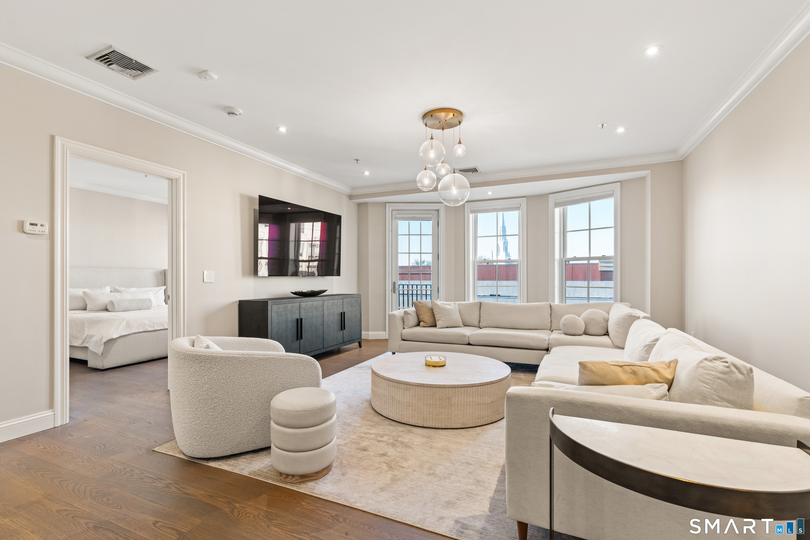 85 Memorial Road, Unit 411 West Hartford, CT 06107 - Photo 3 of 25