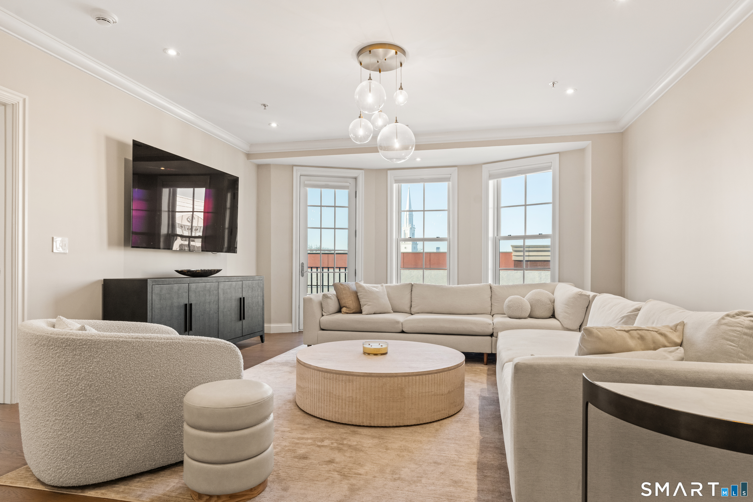 85 Memorial Road, Unit 411 West Hartford, CT 06107 - Photo 6 of 25