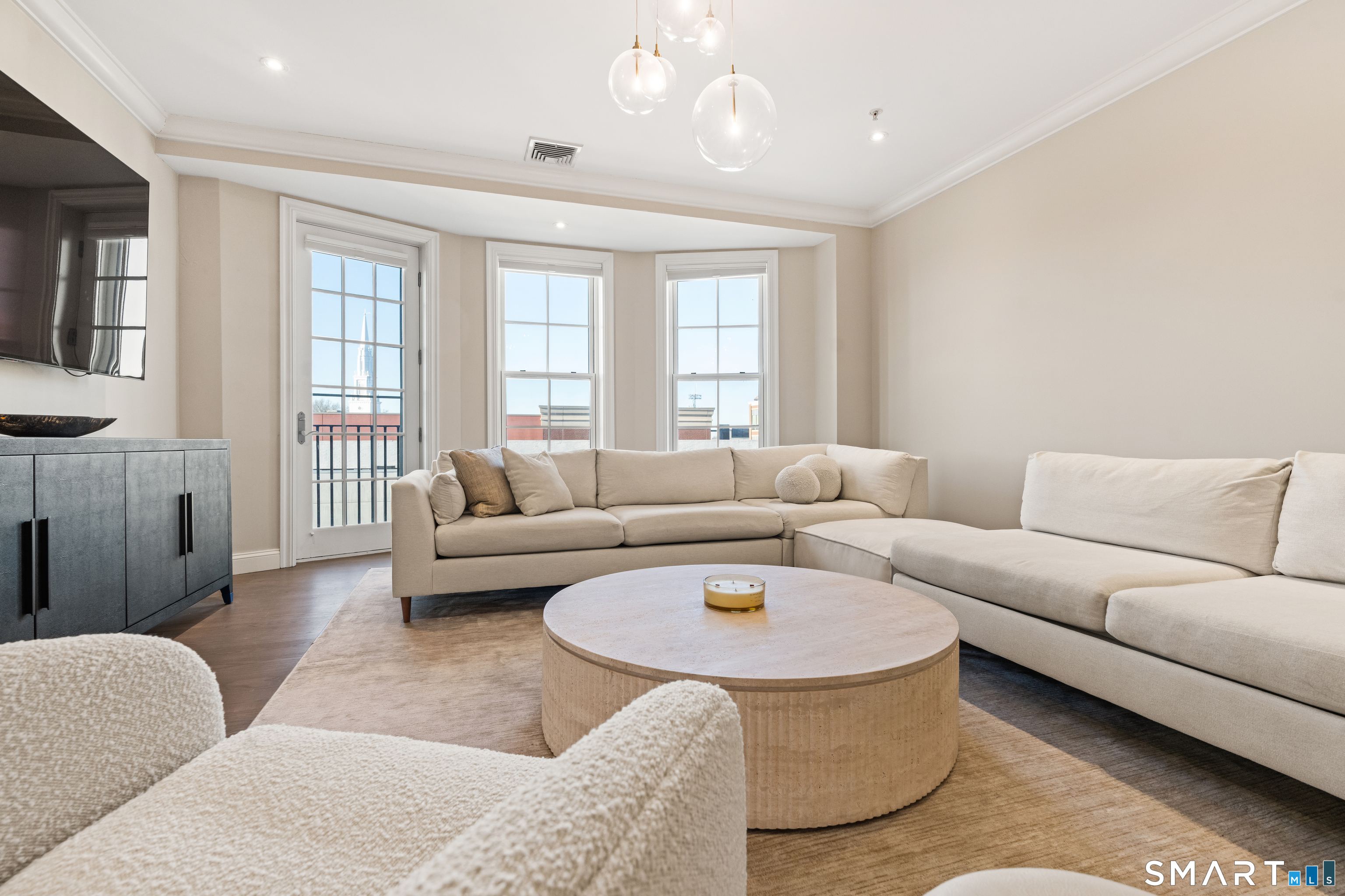 85 Memorial Road, Unit 411 West Hartford, CT 06107 - Photo 7 of 25