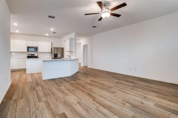 $1,995 | 1220 Mahogany Lane, Princeton, TX 75407