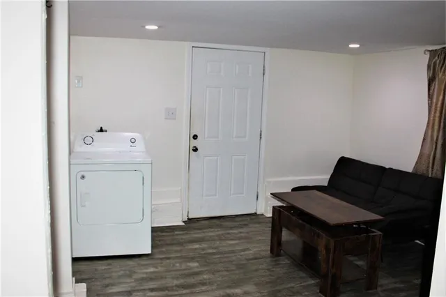 $1,300 | 7701 Jeannette Street, Unit B1, New Orleans, LA 70118