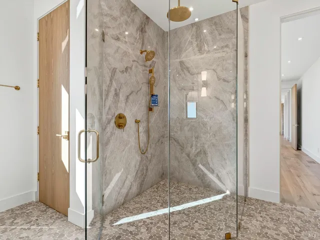 $3,778,940 | 421 Bear Creek Circle, Napa, CA 94558