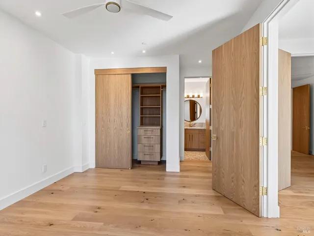 $3,778,940 | 421 Bear Creek Circle, Napa, CA 94558