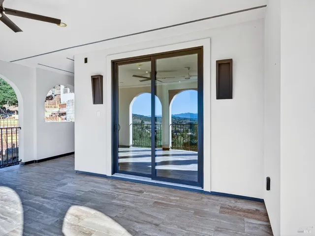 $3,778,940 | 421 Bear Creek Circle, Napa, CA 94558