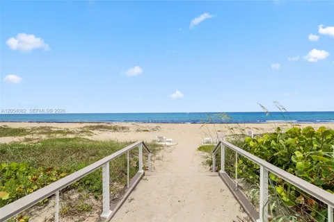 $3,000,000 | 2660 South Ocean Boulevard, Unit 503S, Palm Beach, FL 33480