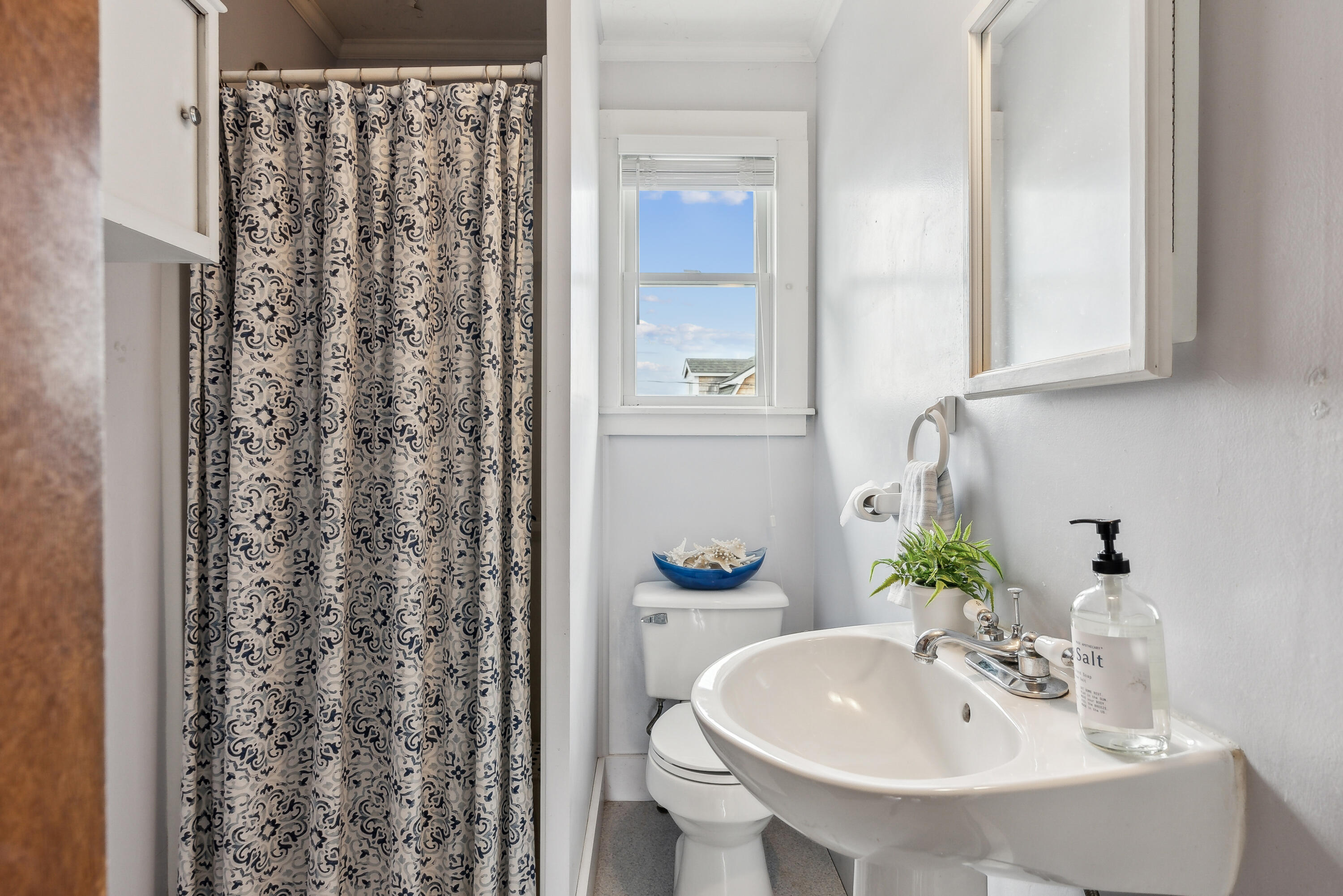 13 Atlantic Circle Kennebunk, ME 04043 - Photo 6 of 12 13 Atlantic Circle