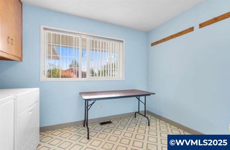 1405 Princeton Road Woodburn, OR 97071 - Photo 8 of 13