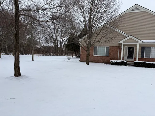 $339,000 | 13529 Christina Lane, Belleville, MI 48111