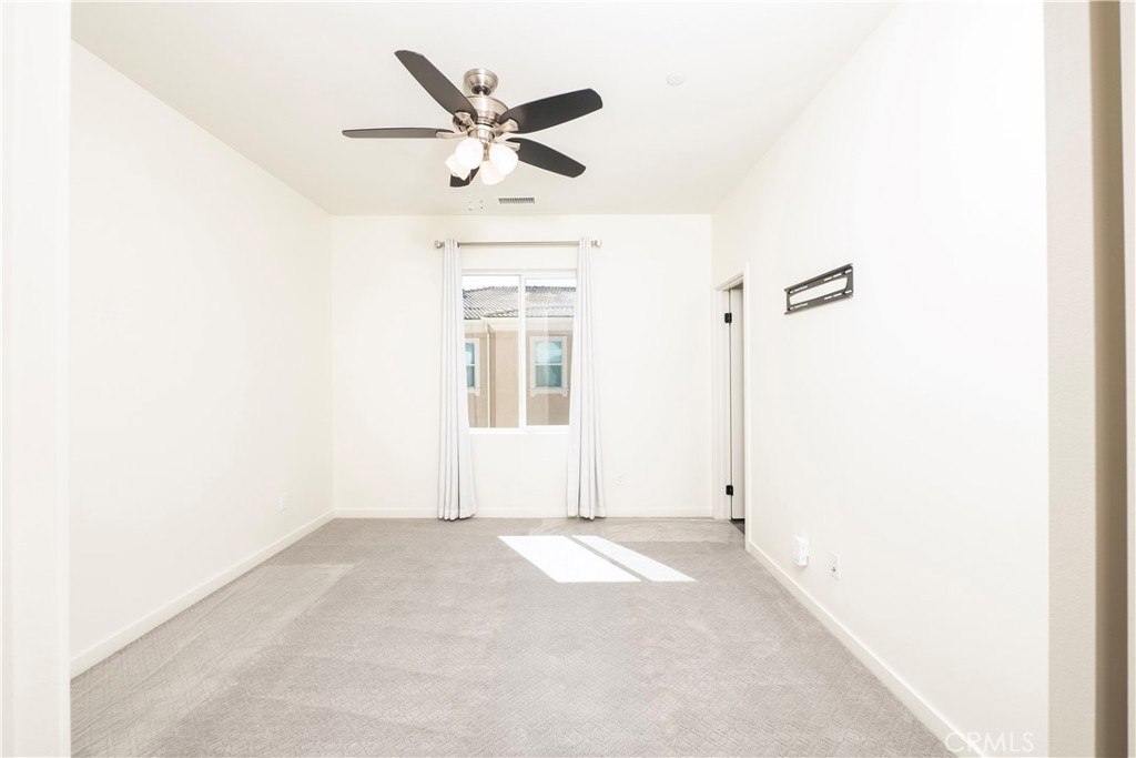 609 Shadowbrook Lake Forest, CA 92610 - Photo 17 of 42