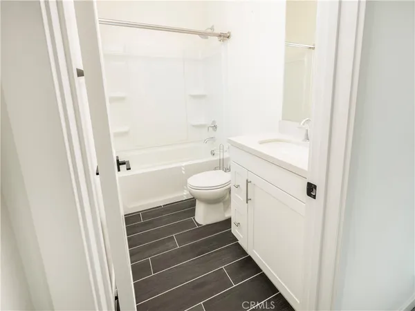 $1,150,000 | 609 Shadowbrook, Lake Forest, CA 92610