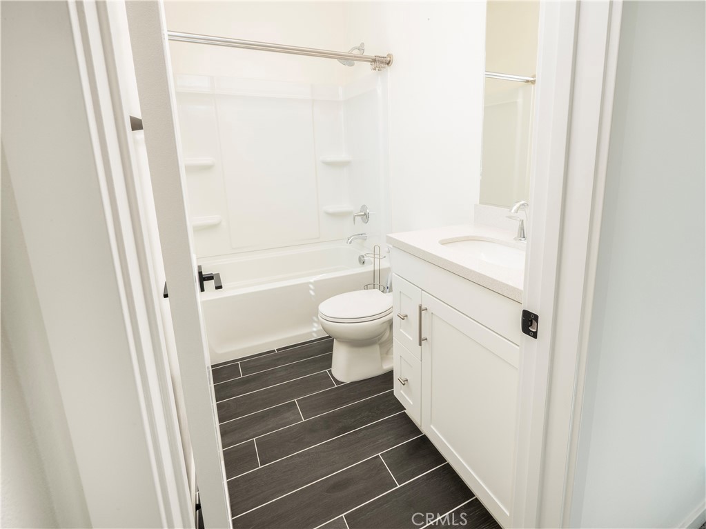 609 Shadowbrook Lake Forest, CA 92610 - Photo 18 of 42