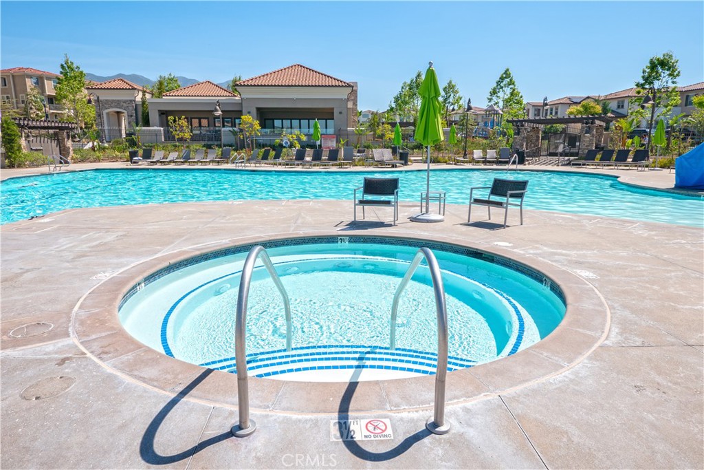 609 Shadowbrook Lake Forest, CA 92610 - Photo 26 of 42