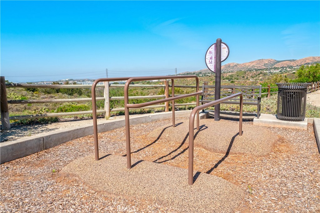 609 Shadowbrook Lake Forest, CA 92610 - Photo 35 of 42