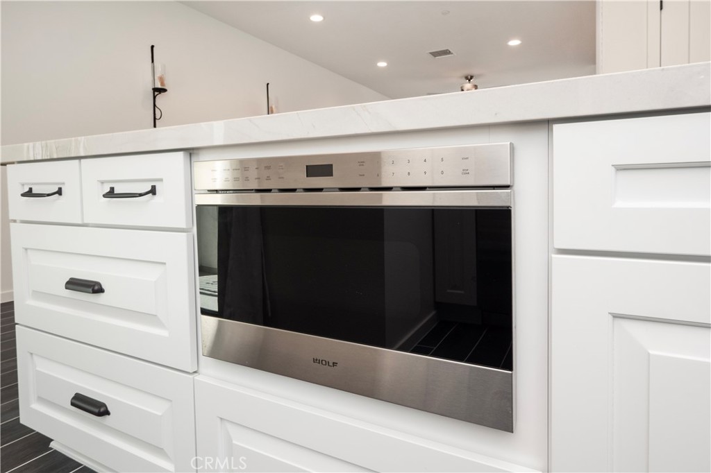 609 Shadowbrook Lake Forest, CA 92610 - Photo 5 of 42