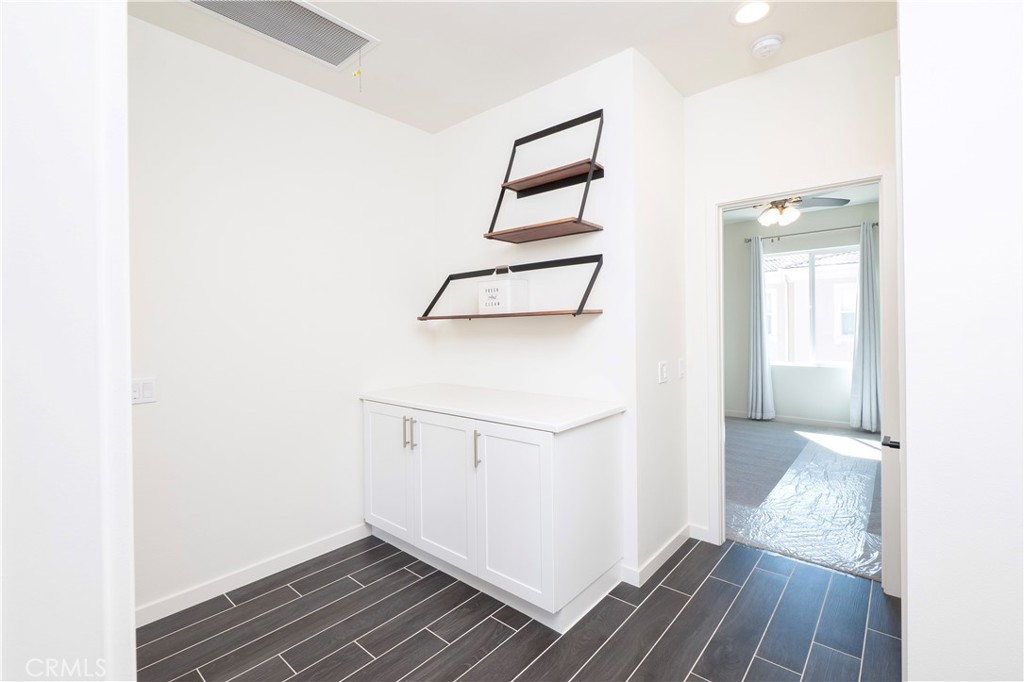 609 Shadowbrook Lake Forest, CA 92610 - Photo 10 of 42