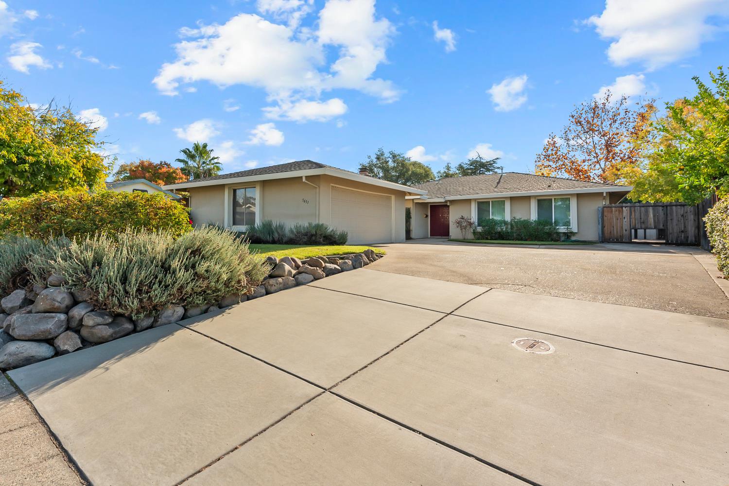 5651 Butano Way Rocklin, CA 95677 - Photo 13 of 69