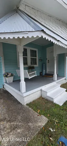 $1,500 | 306 4th Street, Biloxi, MS 39530
