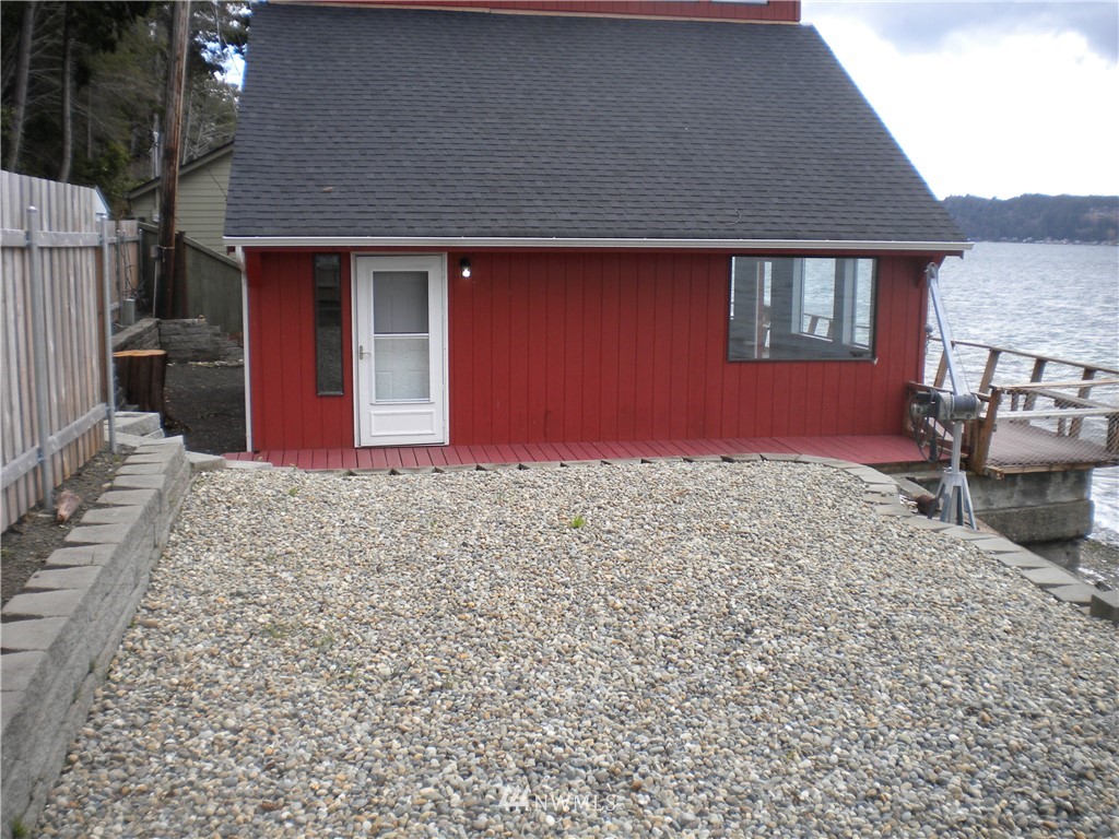 8401 Northeast North Shore Road Belfair, WA 98528 - Photo 2 of 18 Gallery Image 2